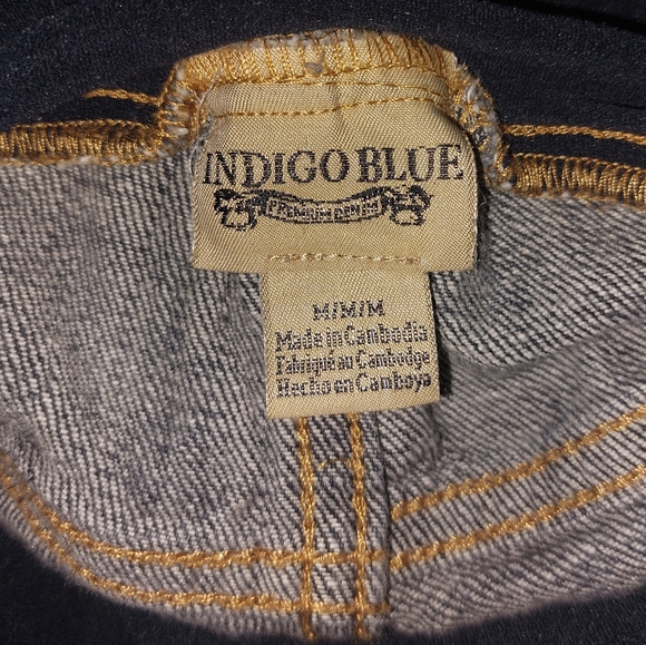 Indigo Blue Maternity Shorts - Picture 3 of 3